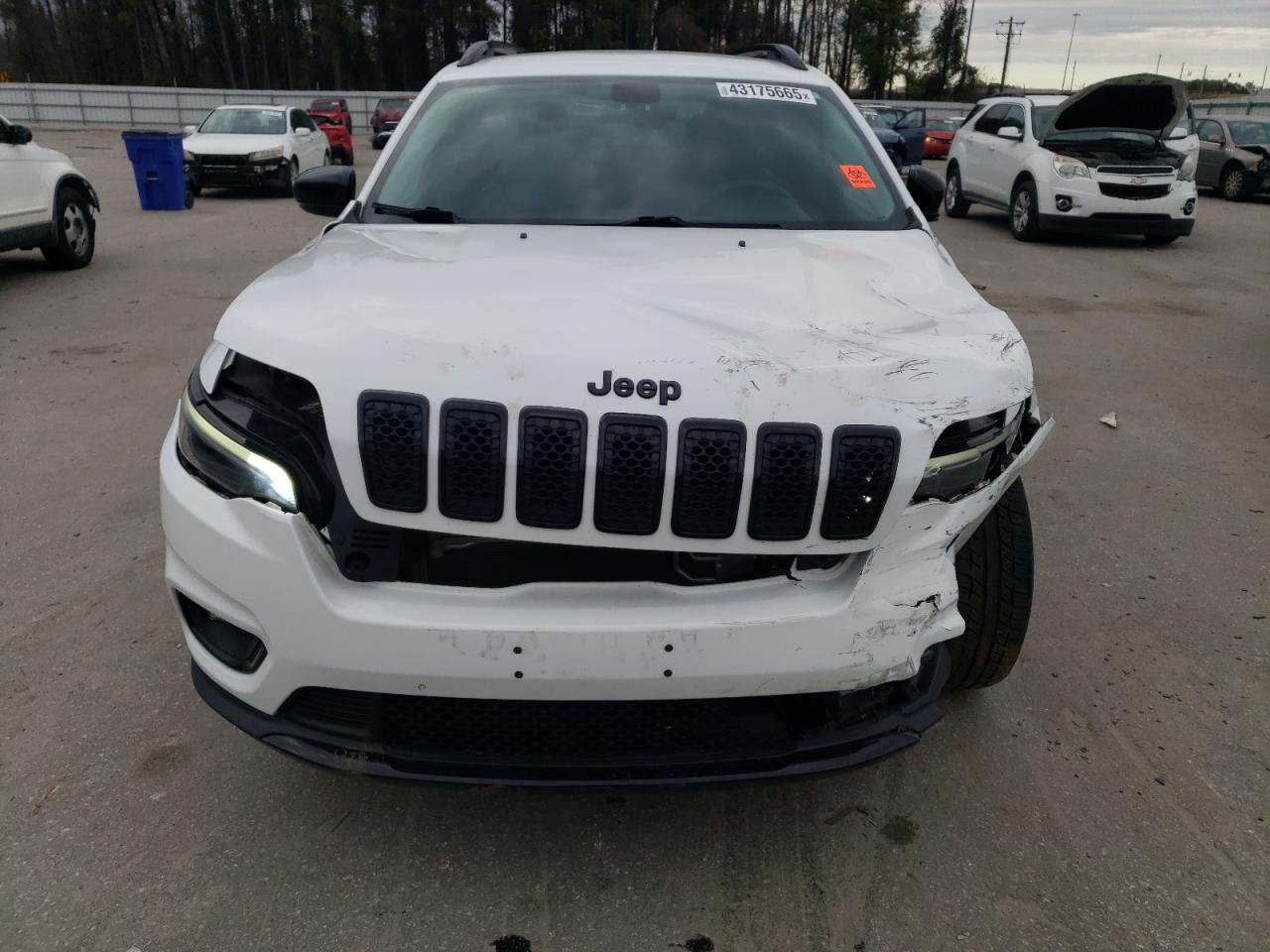 2019 Jeep Grand Cherokee VIN 1C4PJMLB7KD432502 Copart auction photo, front end damage thumbnail 5