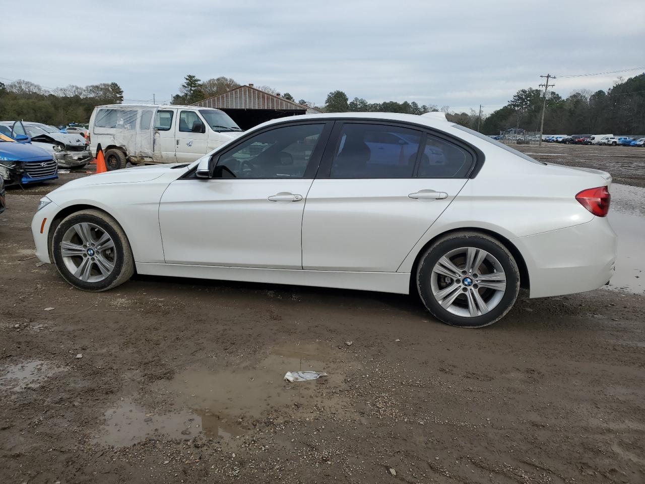 2016 BMW 3er VIN WBA8E9C52GK648046 Copart auction photo, side damage thumbnail 2
