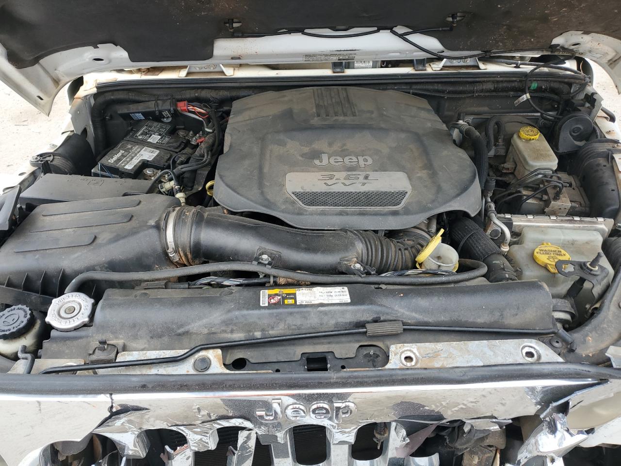 2013 Jeep Wrangler VIN 1C4HJWEG3DL511313 Copart auction photo, front end damage thumbnail 13