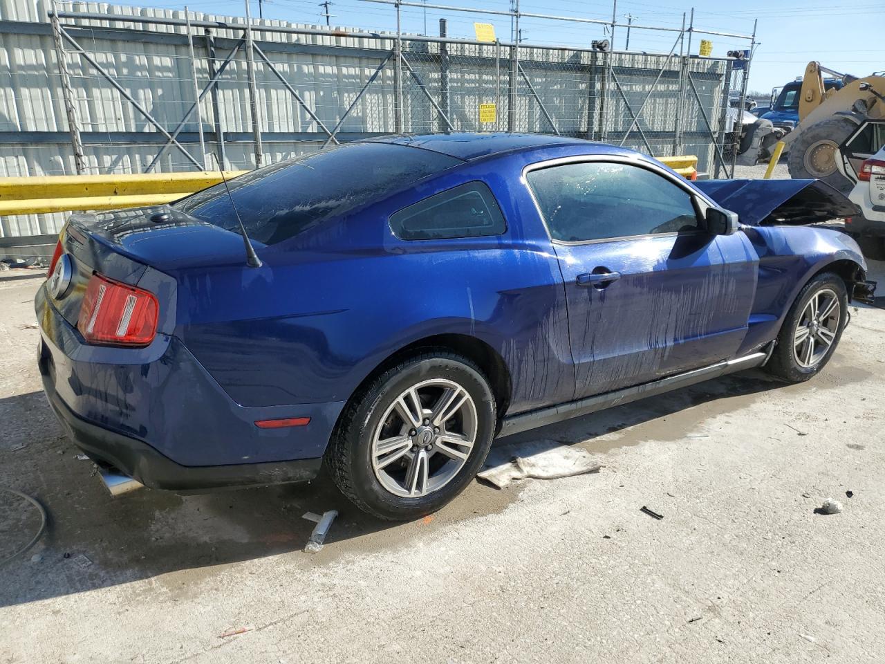 2012 Ford Mustang VIN 1ZVBP8AM6C5231865 Copart auction photo, front end damage thumbnail 3