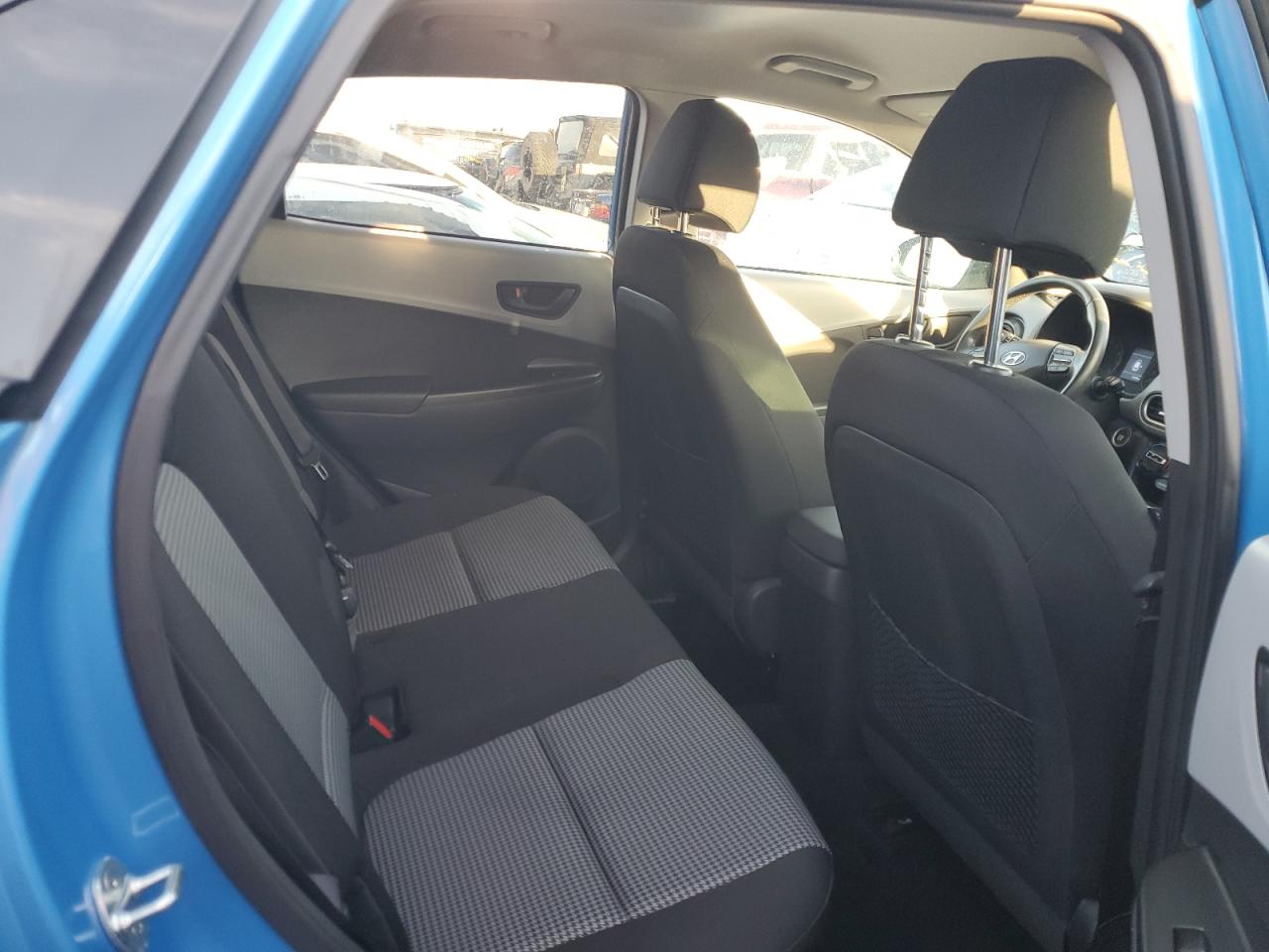 2020 Hyundai Kona VIN KM8K22AA0LU485349 Copart auction photo, water/flood damage thumbnail 11