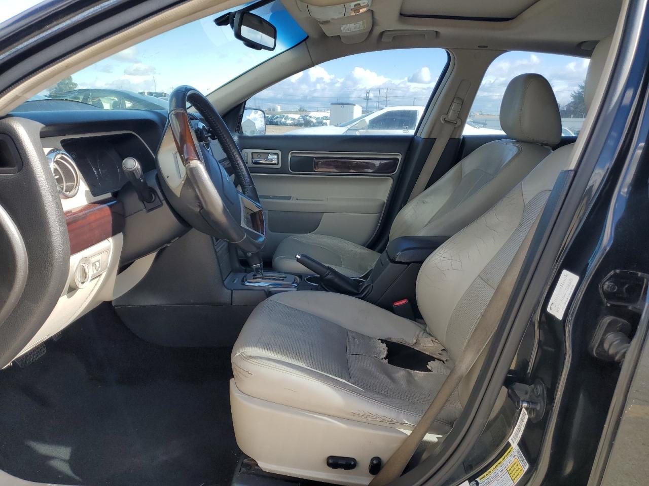 2009 Lincoln MKZ VIN 3LNHM26T99R634694 Copart auction photo, front end damage thumbnail 7