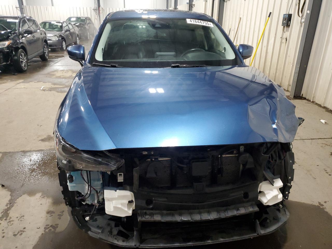 2018 Mazda CX-5 VIN JM3KFBDM8J0343468 Copart auction photo, front end damage thumbnail 5