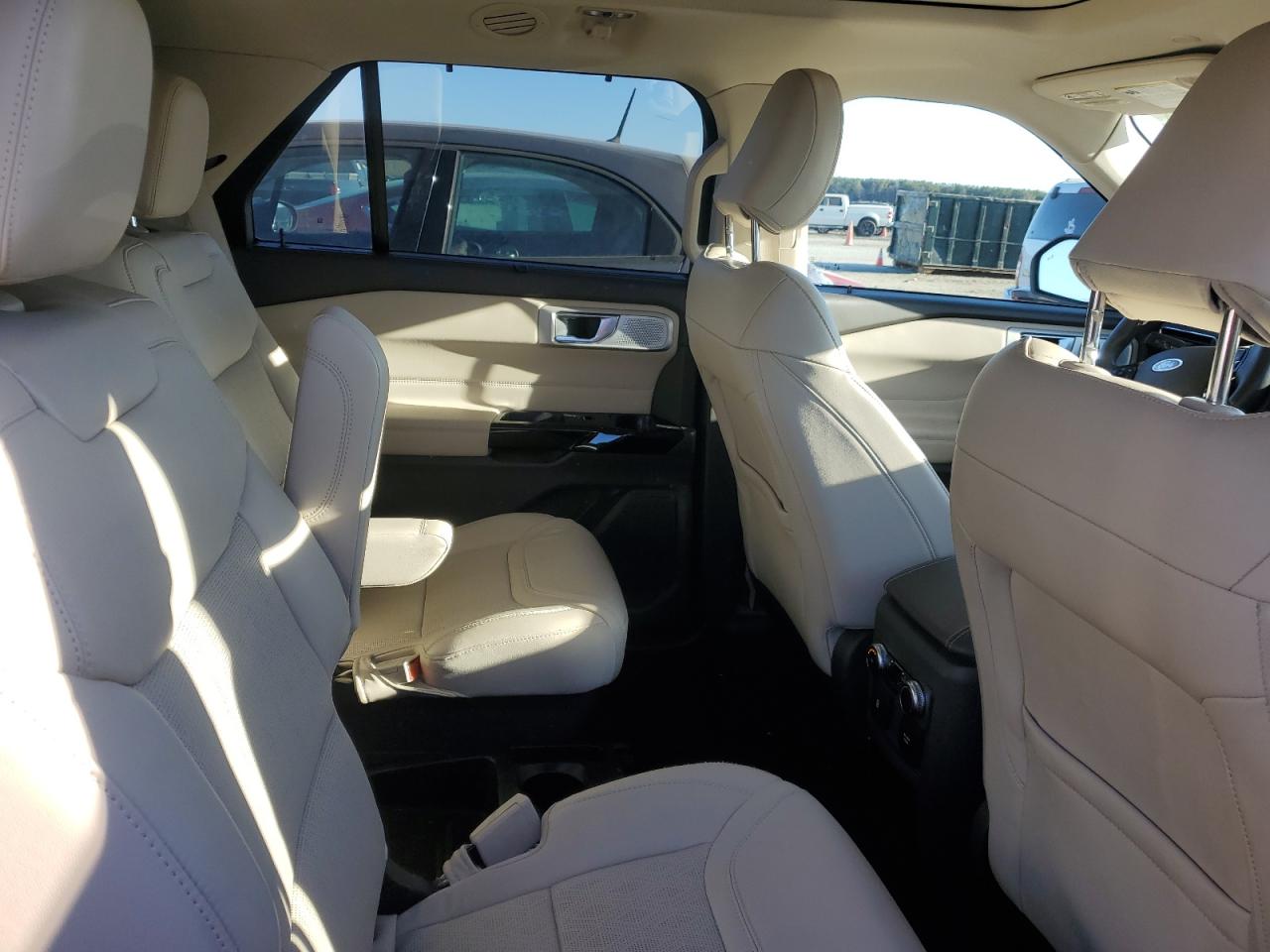 2021 Ford Explorer VIN 1FM5K8HC4MGB86521 Copart auction photo, all over damage thumbnail 10