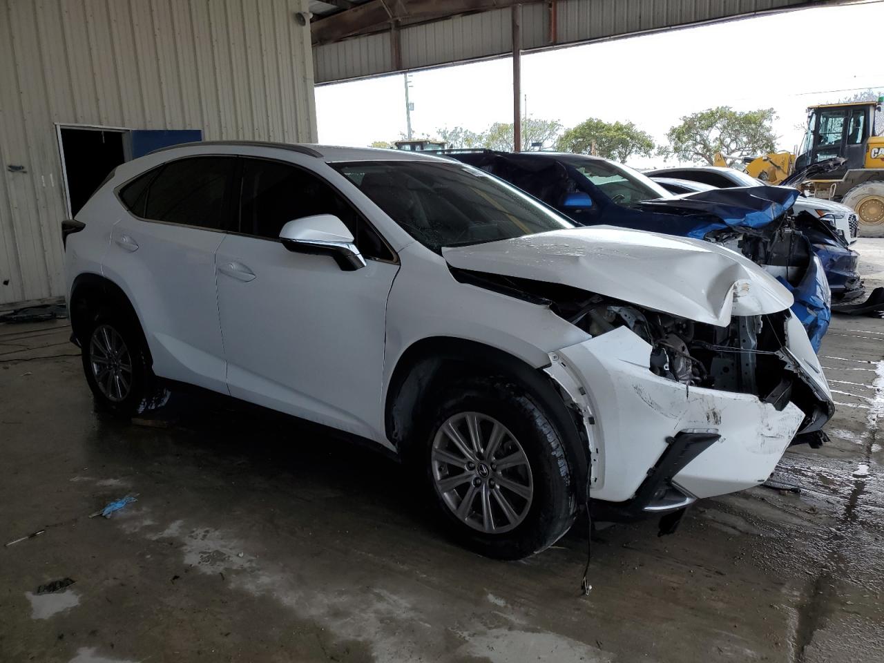 2021 Lexus NX VIN JTJDARBZ0M5023461 Copart auction photo, front end / minor dent/scratches damage thumbnail 4