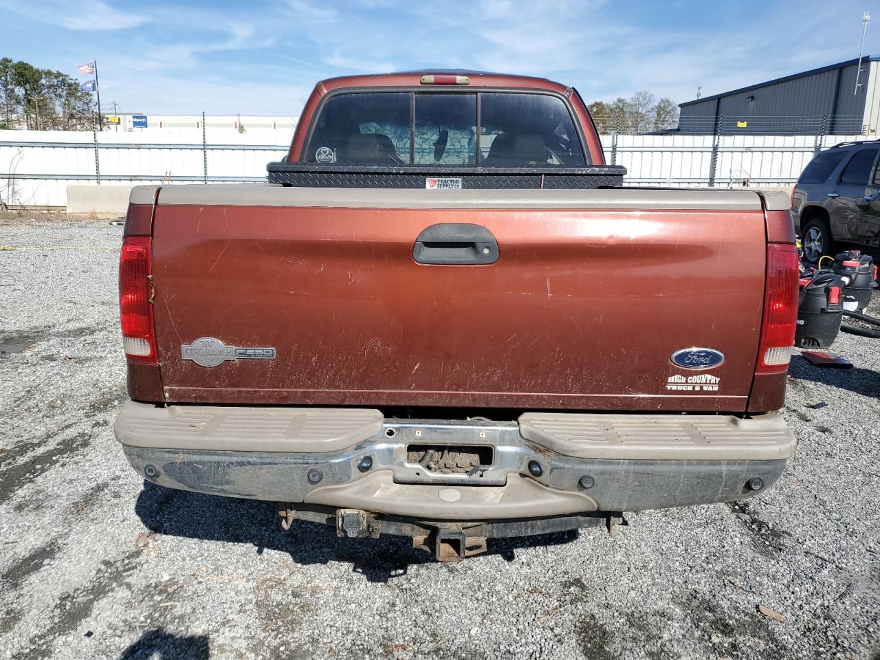 2005 Ford F250 VIN 1FTSW21P35EA11034 Copart auction photo, top/roof damage thumbnail 6