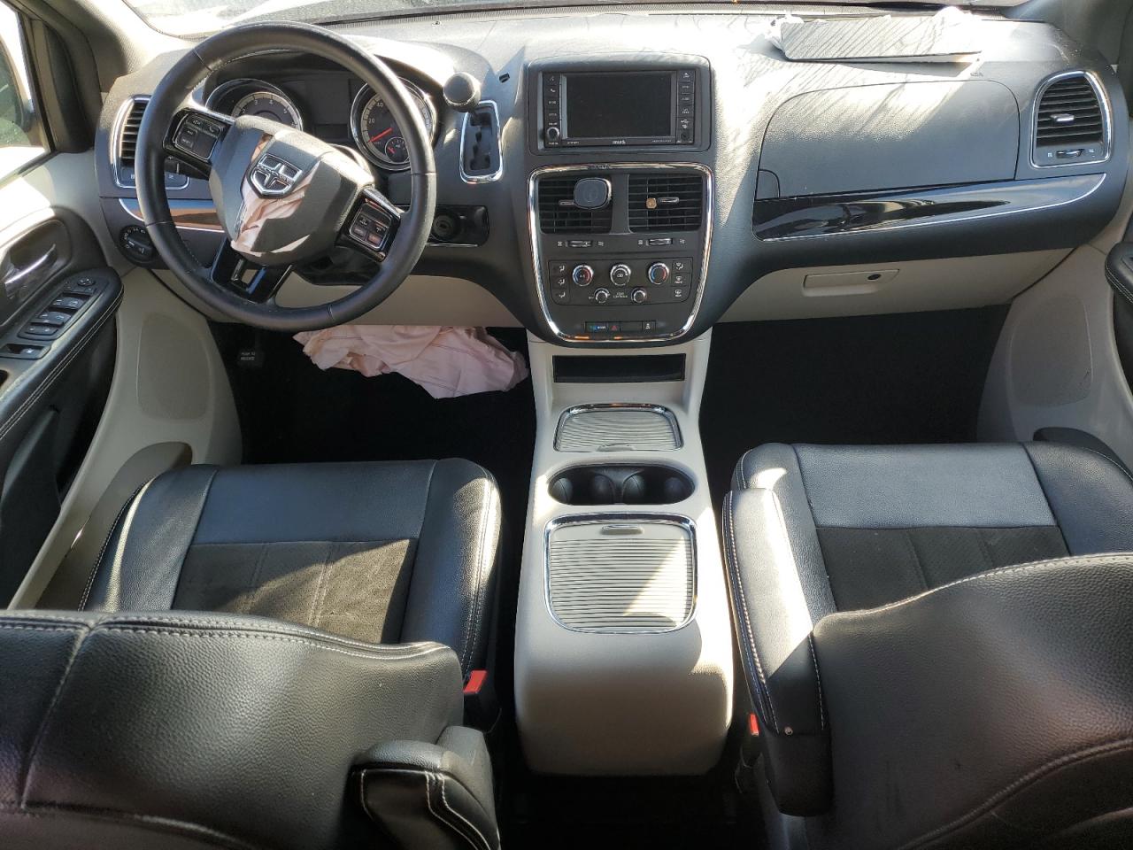 2019 Dodge Caravan VIN 2C4RDGCG5KR564801 Copart auction photo, front end / side damage thumbnail 8