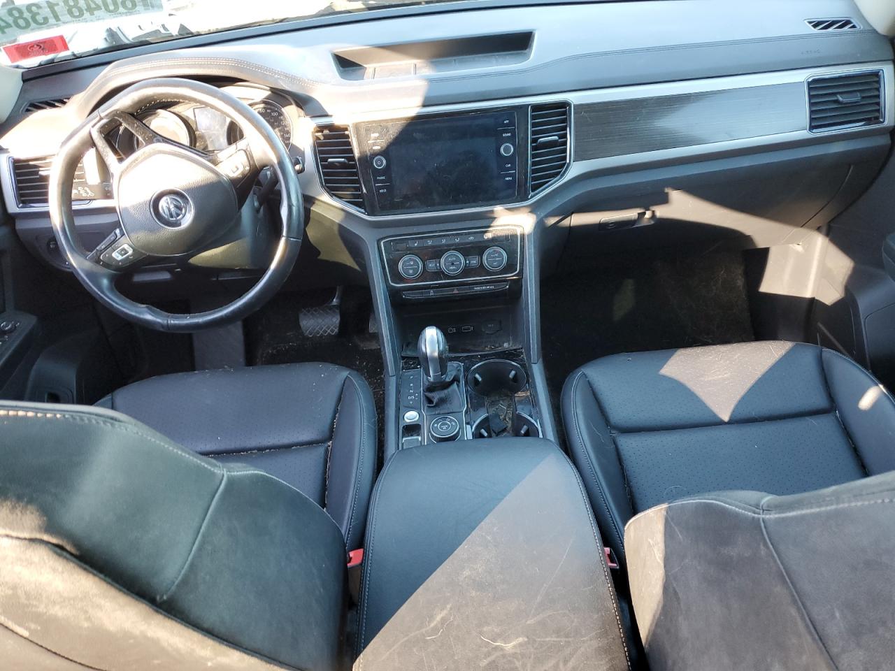 2018 Volkswagen Atlas VIN 1V2MR2CA4JC559363 Copart auction photo, front end / side damage thumbnail 8