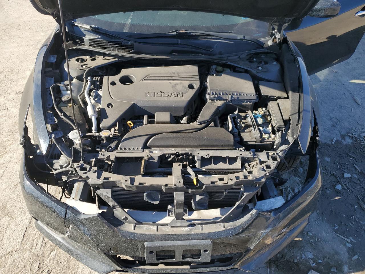 2017 Nissan Altima VIN 1N4AL3AP9HC286438 Copart auction photo, front end / side damage thumbnail 11