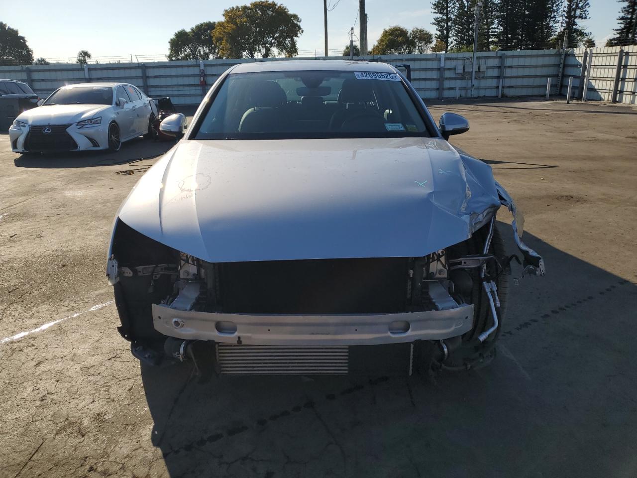 2018 Audi A4 VIN WAUENAF43JN000423 Copart auction photo, front end / side damage thumbnail 5