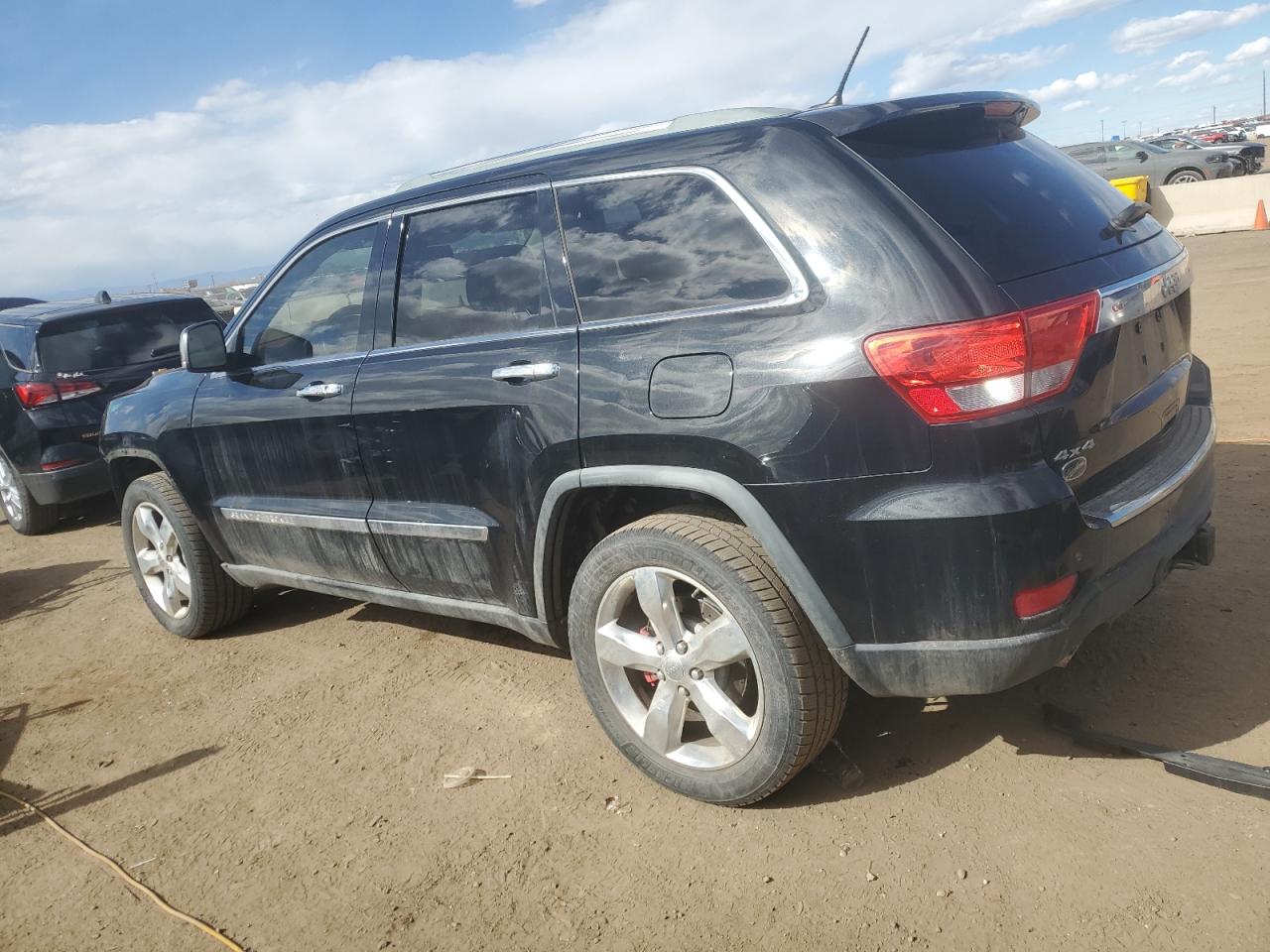 2011 Jeep Grand Cherokee VIN 1J4RR6GT8BC625970 Copart auction photo, front end damage thumbnail 2