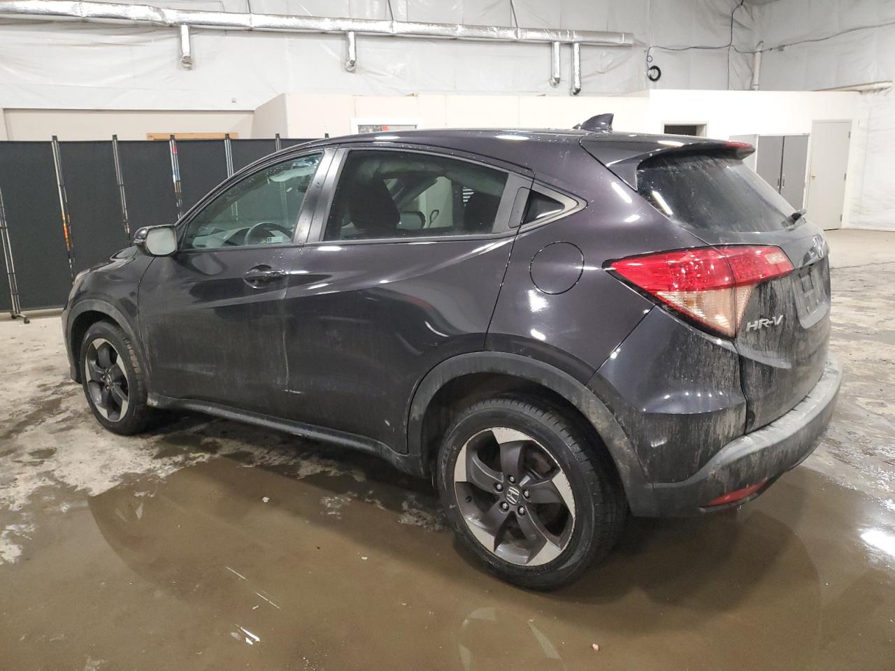 2018 Honda HR-V VIN 3CZRU6H56JM728929 Copart auction photo, front end / minor dent/scratches damage thumbnail 2