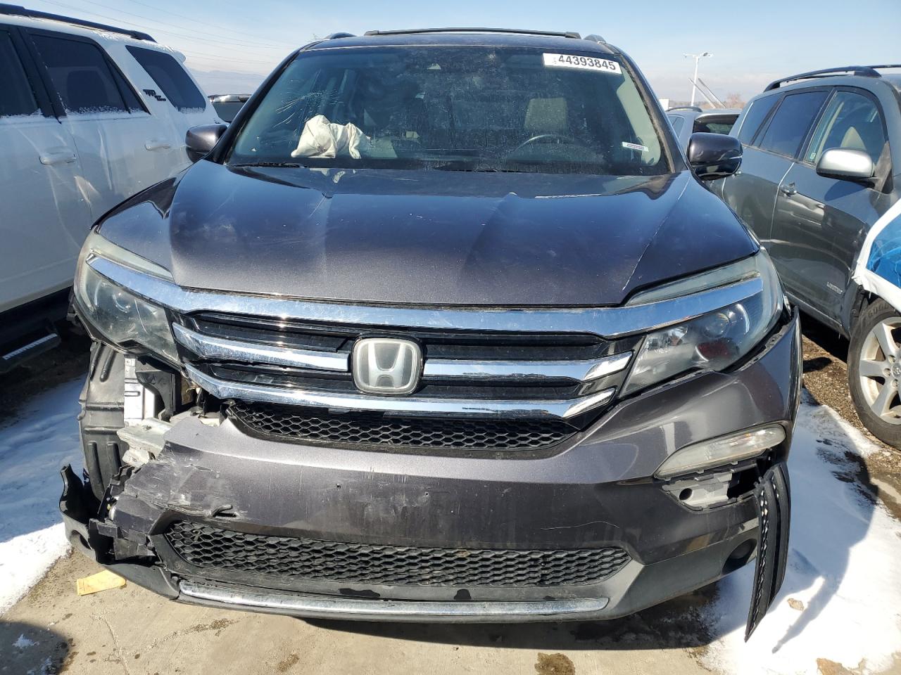 2016 Honda Pilot VIN 5FNYF6H05GB065060 Copart auction photo, front end damage thumbnail 5