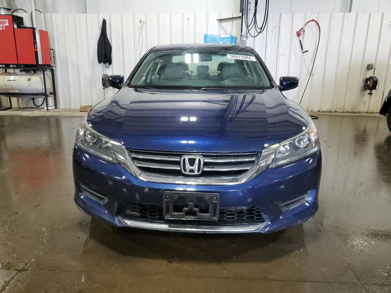 2015 Honda Accord VIN 1HGCR2F33FA161978 Copart auction photo, side / rear end damage thumbnail 5