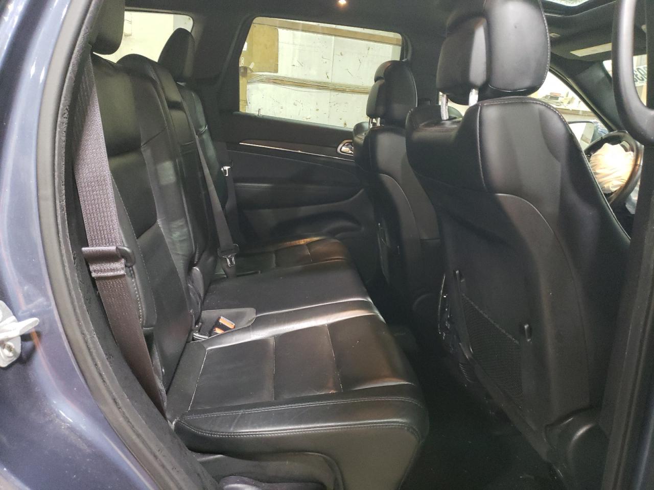 2020 Jeep Grand Cherokee VIN 1C4RJFBG7LC332179 Copart auction photo, front end / undercarriage damage thumbnail 11