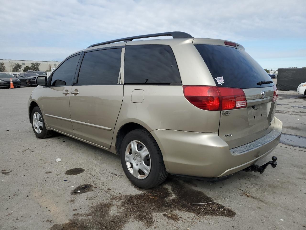 2005 Toyota Sienna VIN 5TDZA23C25S372370 Copart auction photo, side damage thumbnail 2