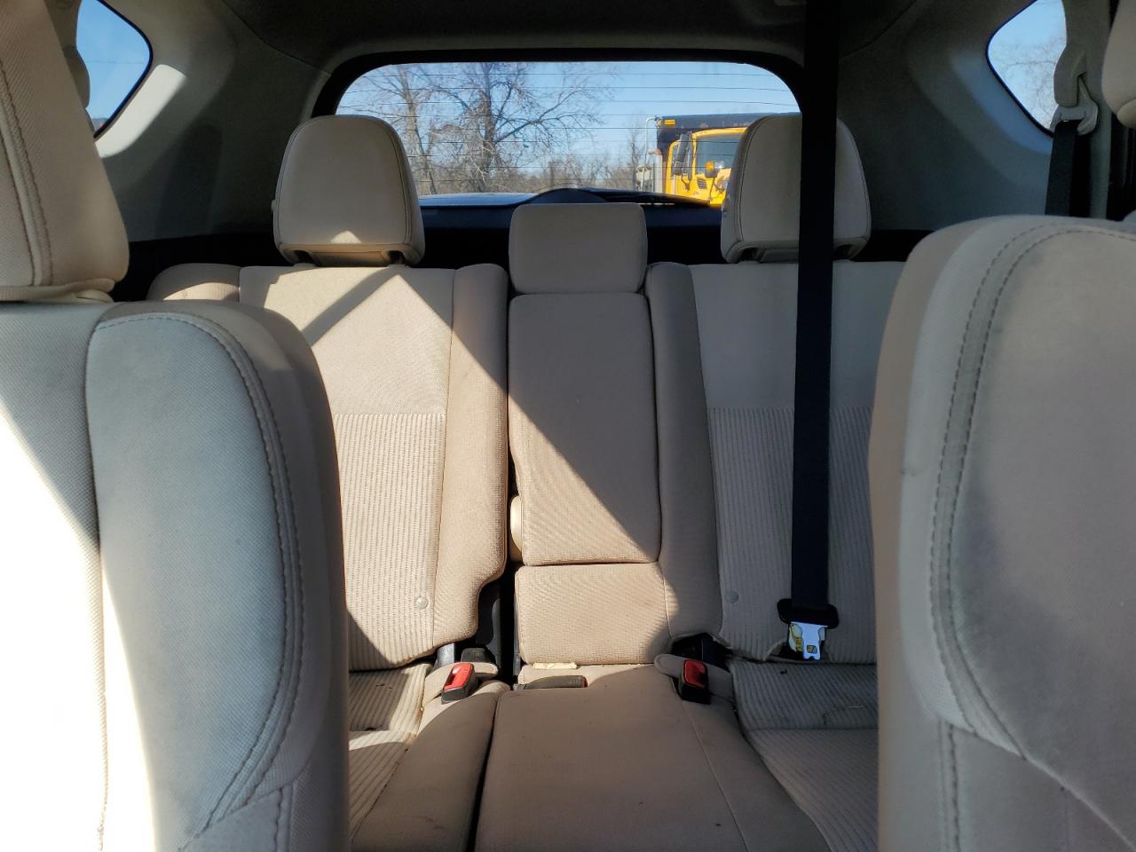 2015 Toyota RAV 4 VIN 2T3RFREV4FW237061 Copart auction photo, front end / rear end damage thumbnail 10
