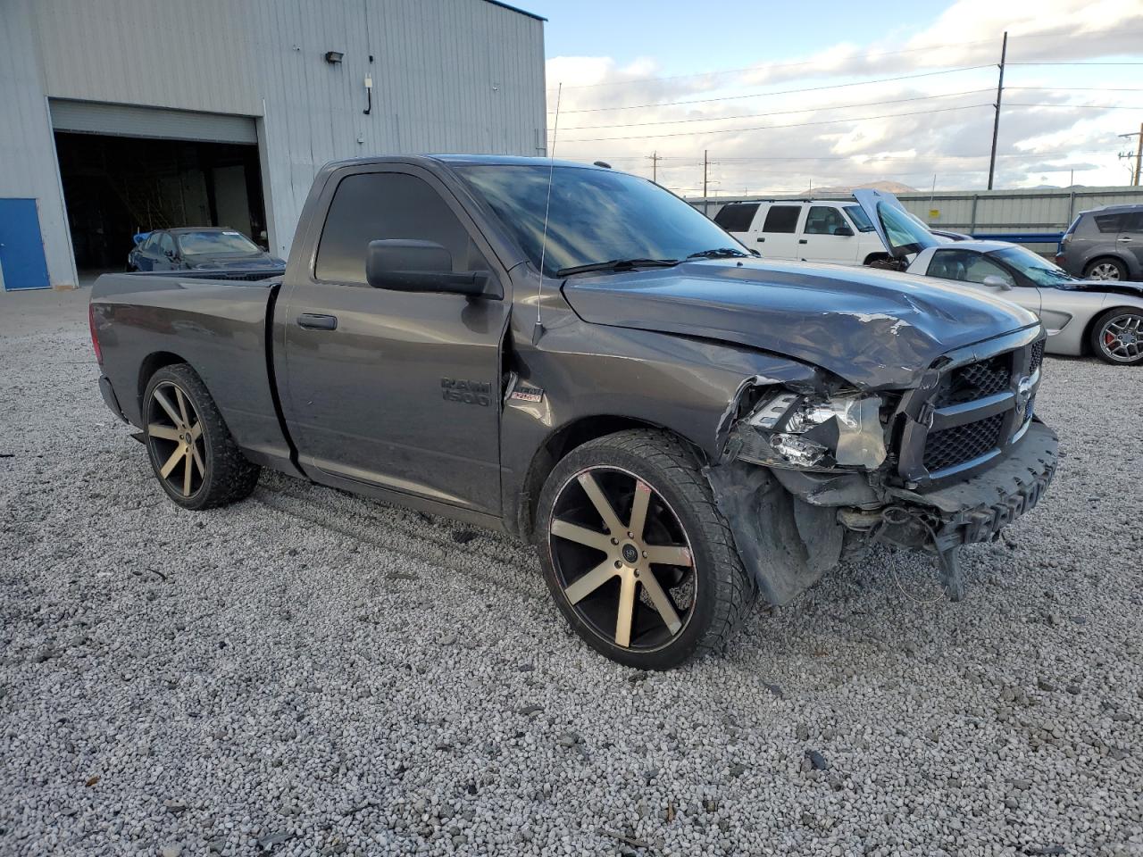 2018 RAM 1500 VIN 3C6JR6AT4JG250464 Copart auction photo, front end damage thumbnail 4