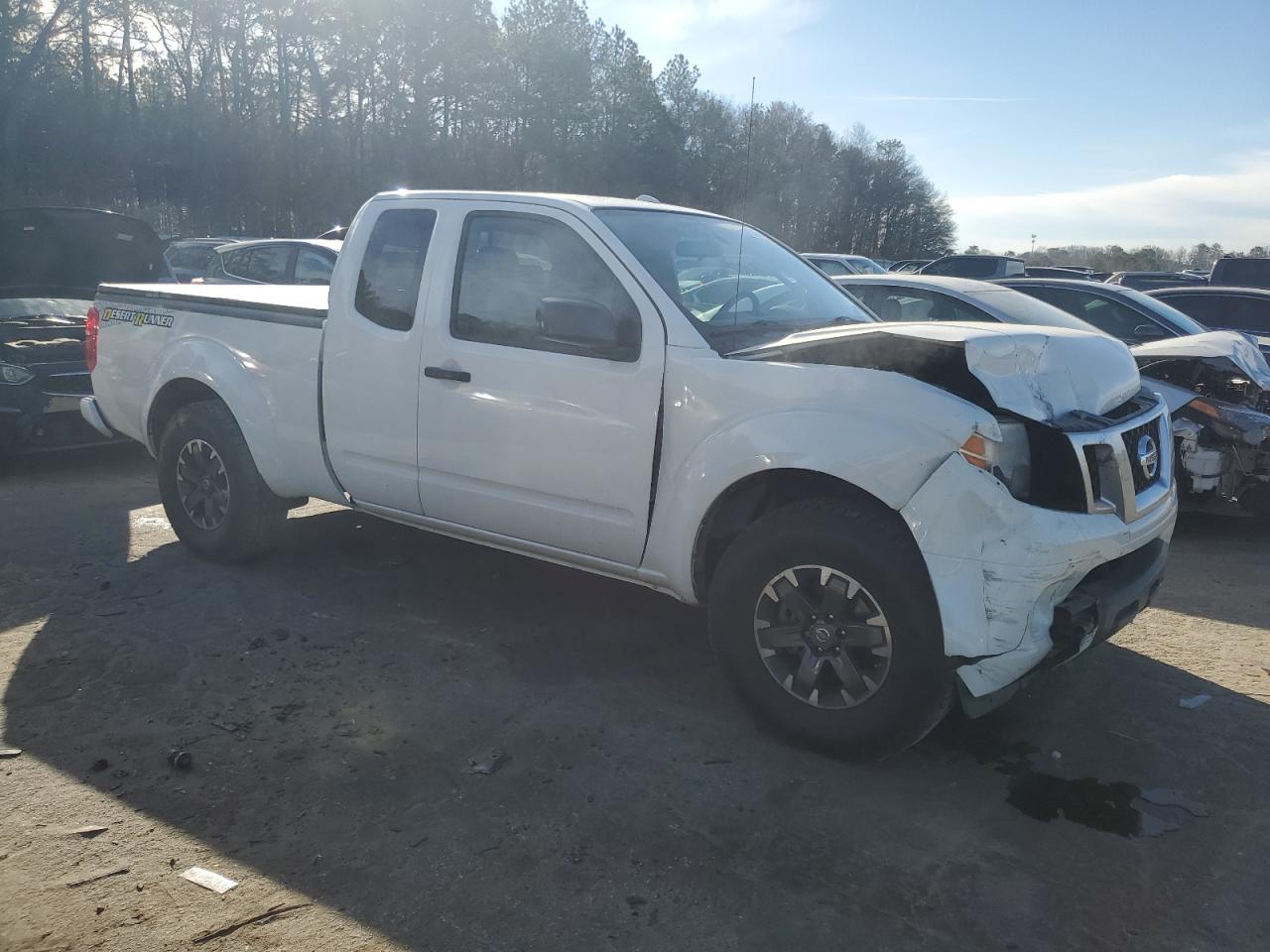 2015 Nissan Navara (Frontier) VIN 1N6AD0CU6FN716093 Copart auction photo, front end damage thumbnail 4