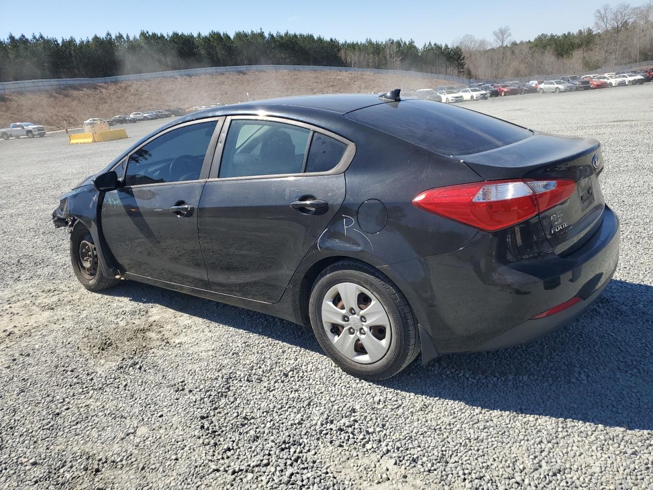 2016 KIA Forte VIN KNAFX4A61G5592793 Copart auction photo, front end / rear end damage thumbnail 2