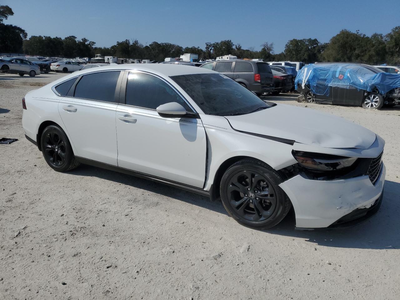 2023 Honda Accord VIN 1HGCY1F26PA032722 Copart auction photo, front end / minor dent/scratches damage thumbnail 4