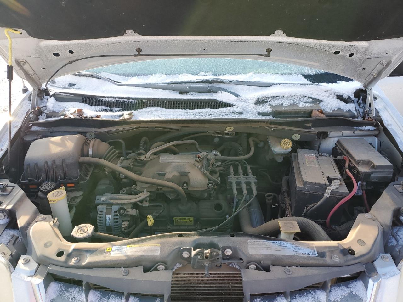 2010 Chrysler Town & Country VIN 2A4RR4DE5AR368668 Copart auction photo, hail / minor dent/scratches damage thumbnail 12