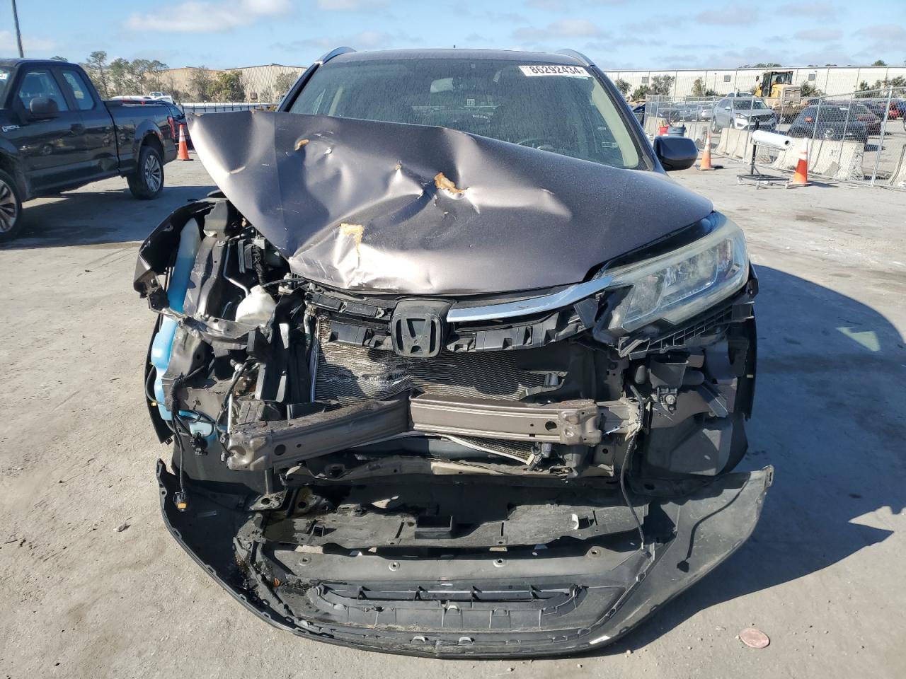 2015 Honda CR-V VIN 2HKRM3H76FH559174 Copart auction photo, front end / side damage thumbnail 5