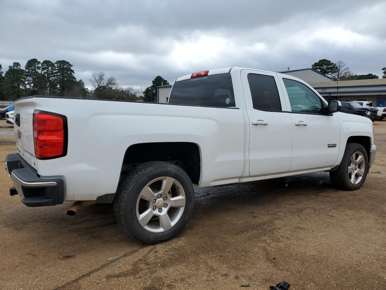 2014 Chevrolet Silverado VIN 1GCRCREC5EZ353343 Copart auction photo, mechanical / front end damage thumbnail 3