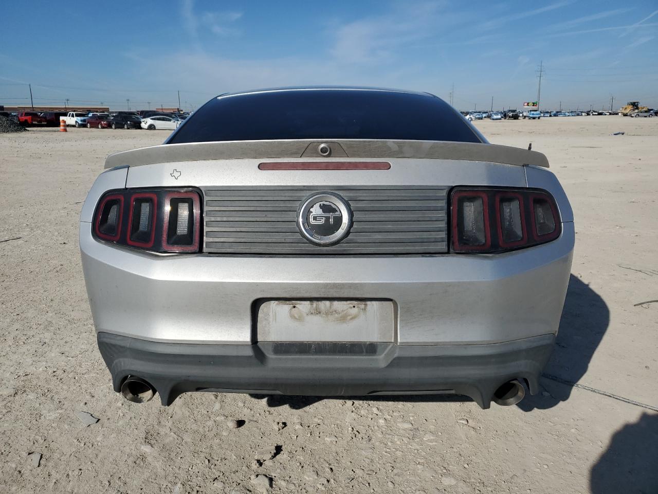 2011 Ford Mustang VIN 1ZVBP8CF2B5143800 Copart auction photo, front end / side damage thumbnail 6