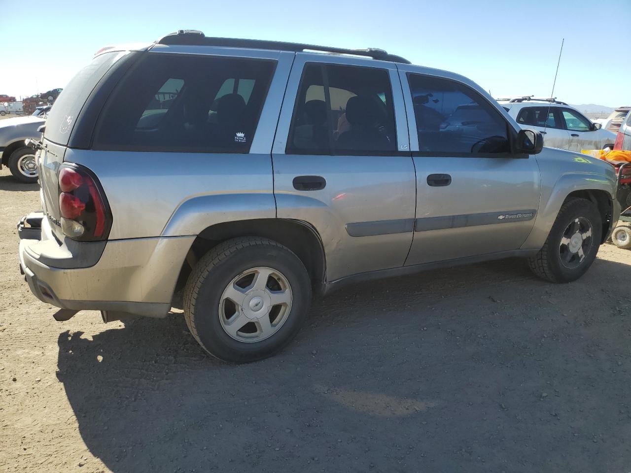 2003 Chevrolet TrailBlazer VIN 1GNDT13SX32268548 Copart auction photo, rear end / front end damage thumbnail 3