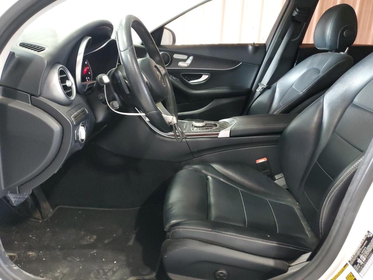 2017 Mercedes-Benz C-klasse VIN 55SWF4JB5HU204661 Copart auction photo, minor dent/scratches damage thumbnail 7