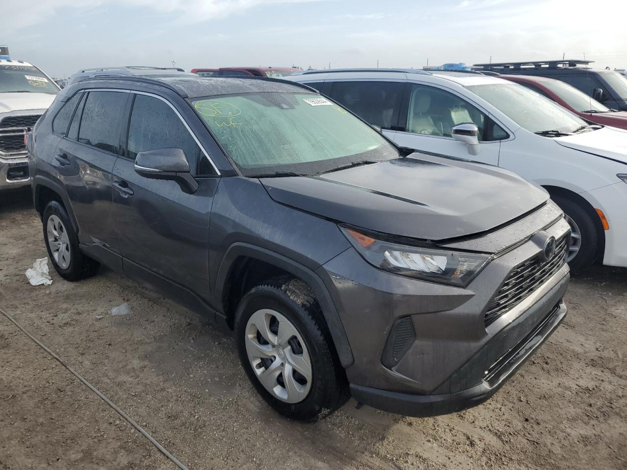 2019 Toyota RAV 4 VIN 2T3K1RFV4KW022997 Copart auction photo, water/flood damage thumbnail 4