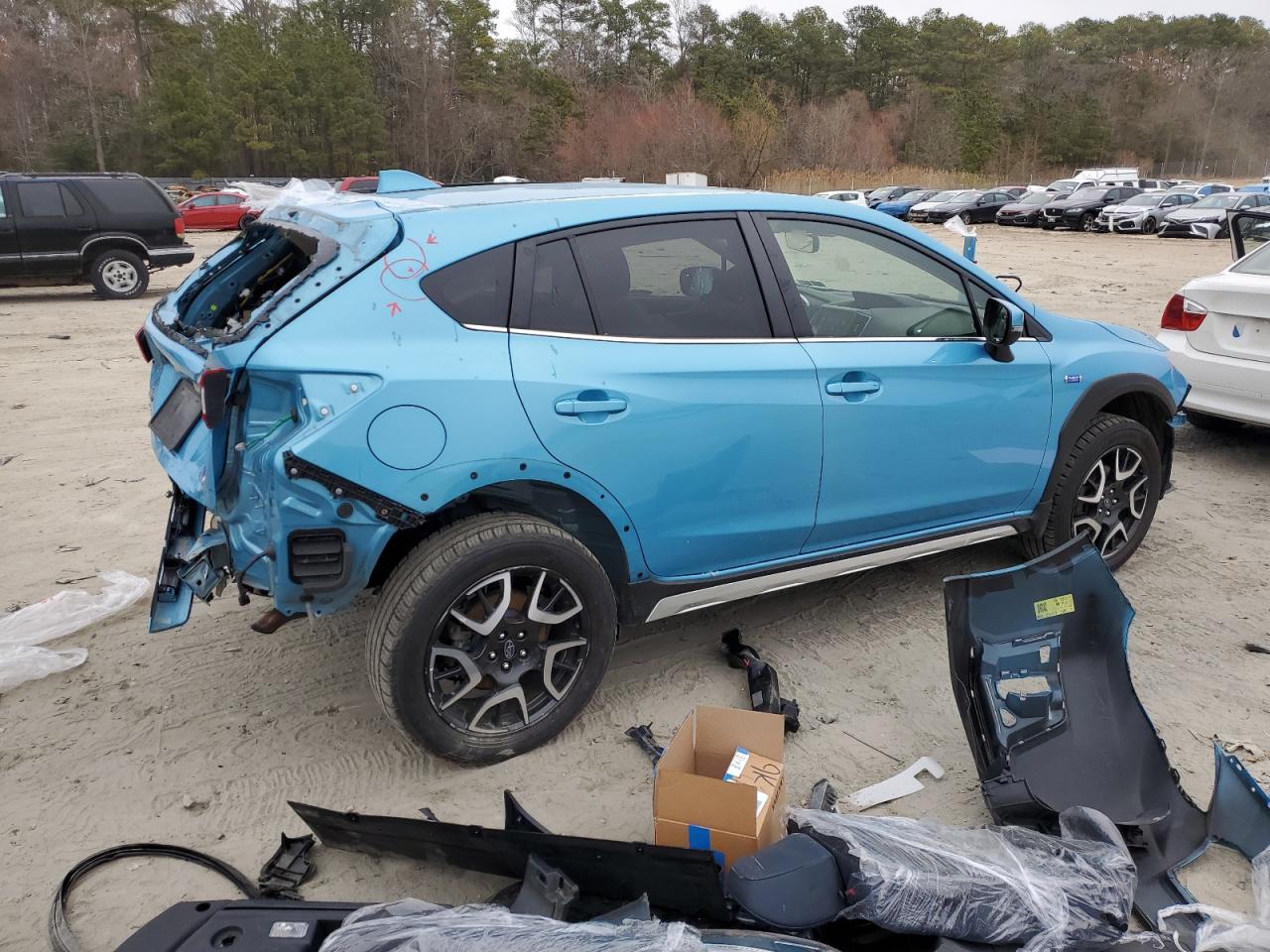 2019 Subaru XV VIN JF2GTDNC1KH295258 Copart auction photo, rear end / front end damage thumbnail 3