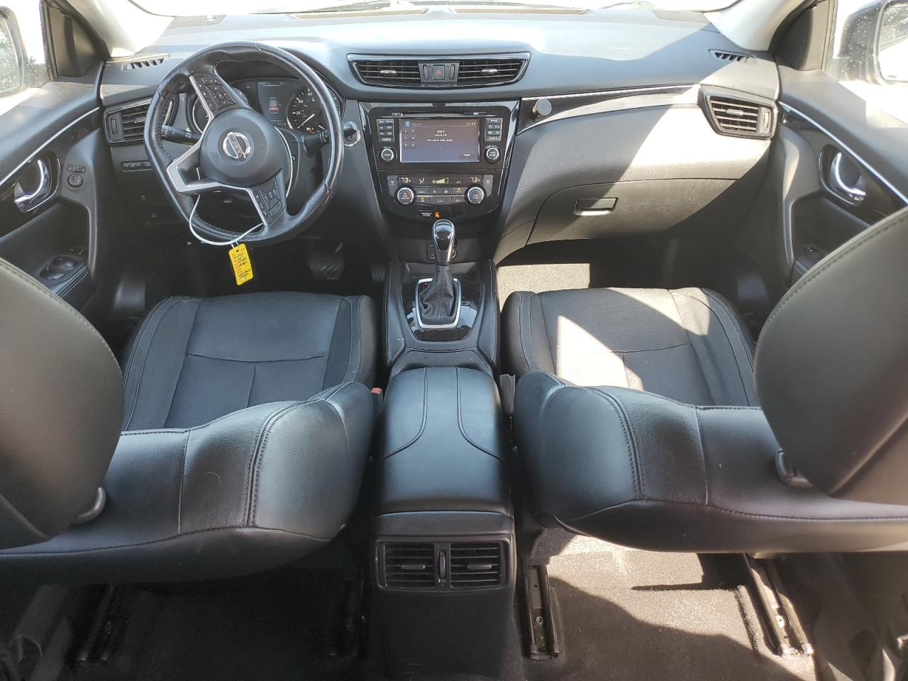 2017 Nissan Rogue VIN JN1BJ1CP9HW016147 Copart auction photo, front end / minor dent/scratches damage thumbnail 8