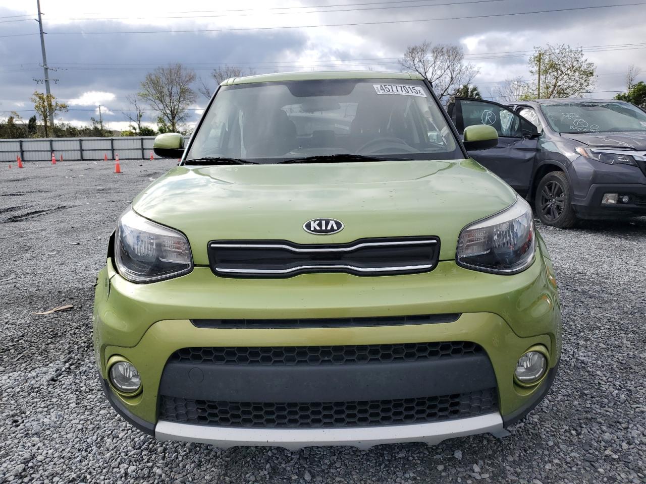 2017 KIA Soul VIN KNDJP3A57H7878135 Copart auction photo, front end / side damage thumbnail 5