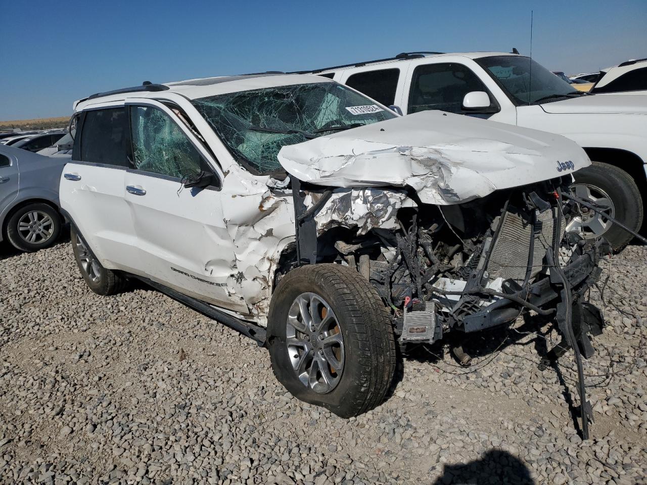 2015 Jeep Grand Cherokee VIN 1C4RJFBG4FC638485 Copart auction photo, rollover damage thumbnail 4