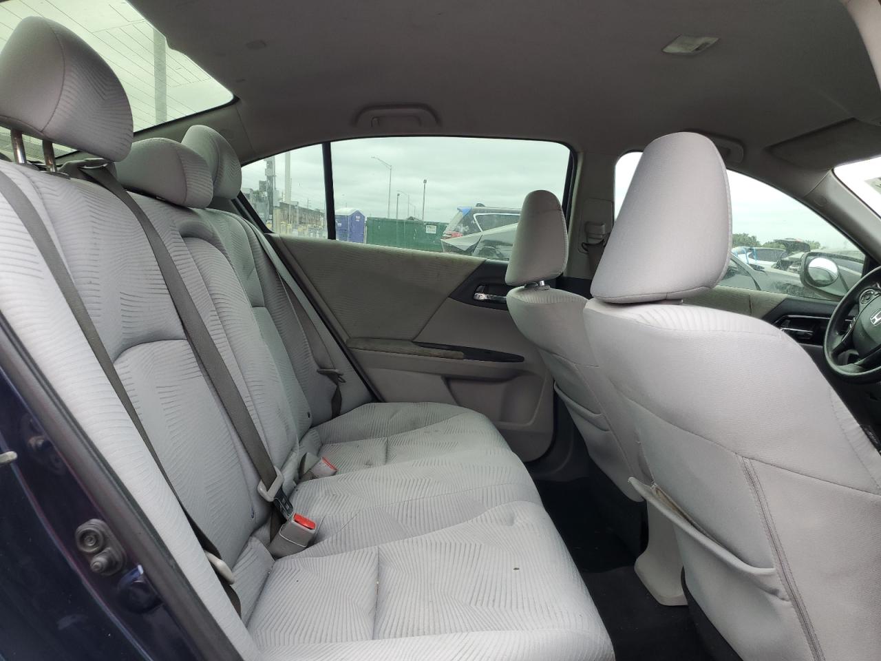 2017 Honda Accord VIN 1HGCR2F3XHA213514 Copart auction photo, front end / side damage thumbnail 10