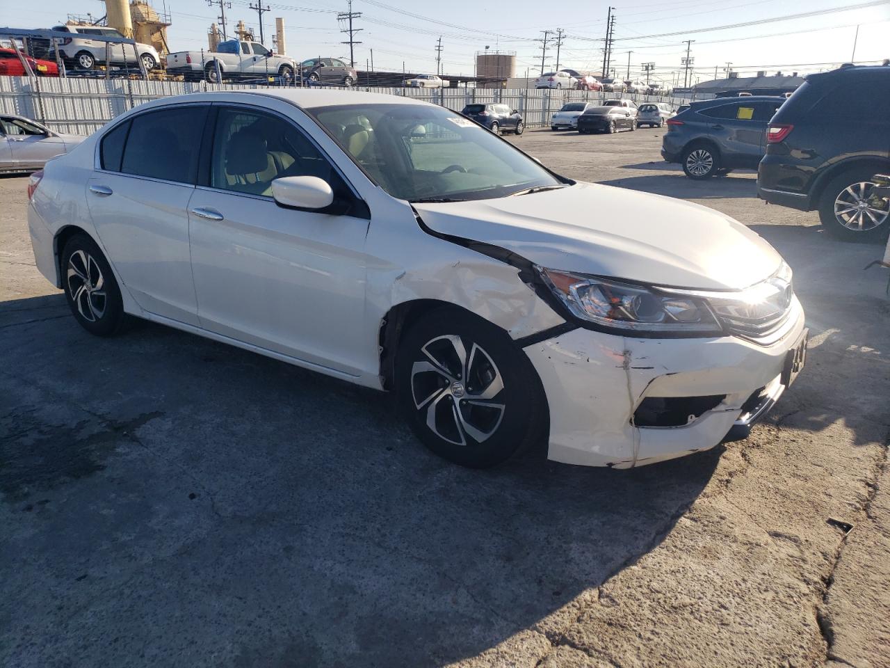 2017 Honda Accord VIN 1HGCR2F32HA265266 Copart auction photo, front end damage thumbnail 4