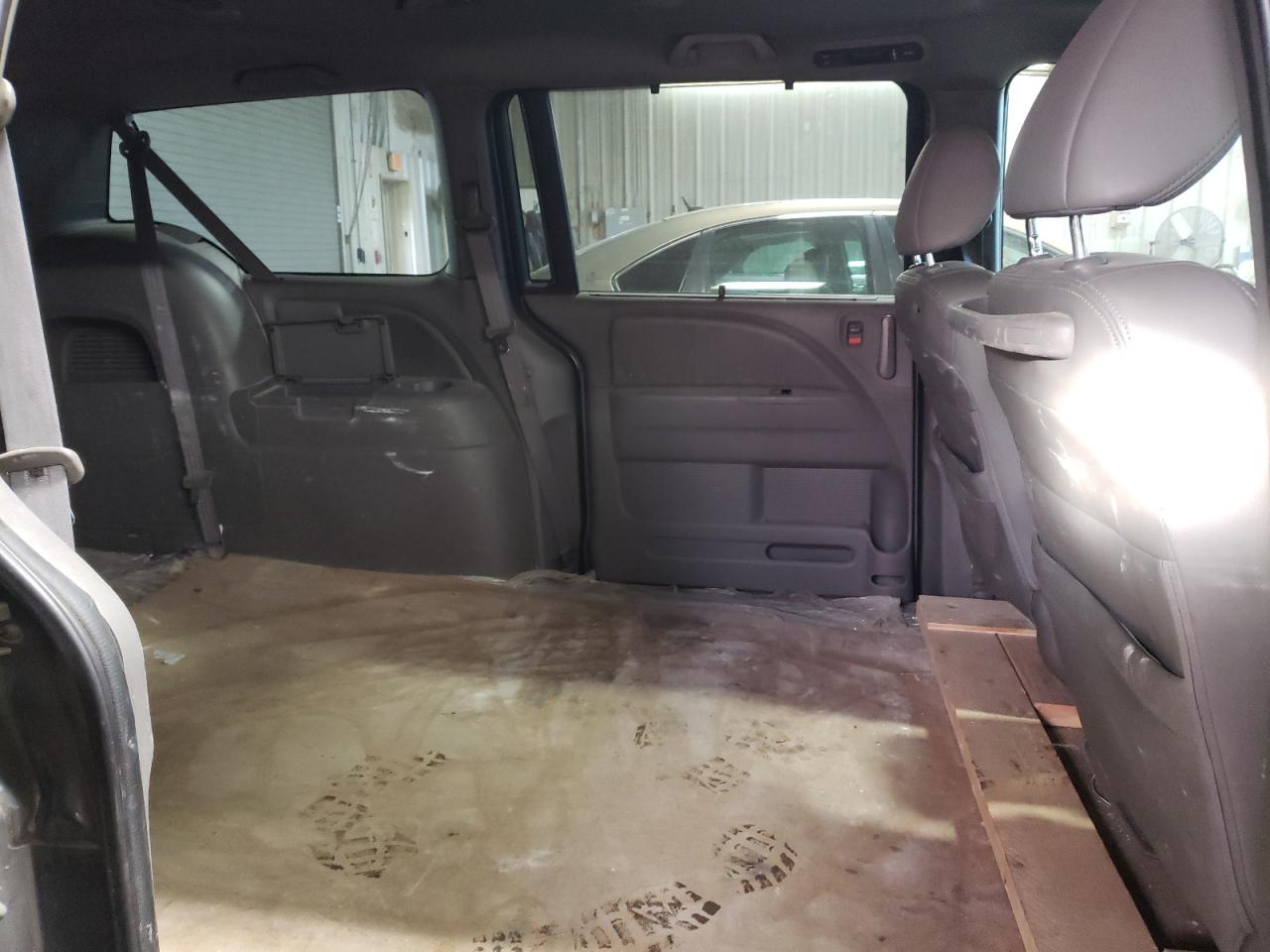 2010 Honda Odyssey VIN 5FNRL3H6XAB030070 Copart auction photo, front end damage thumbnail 11