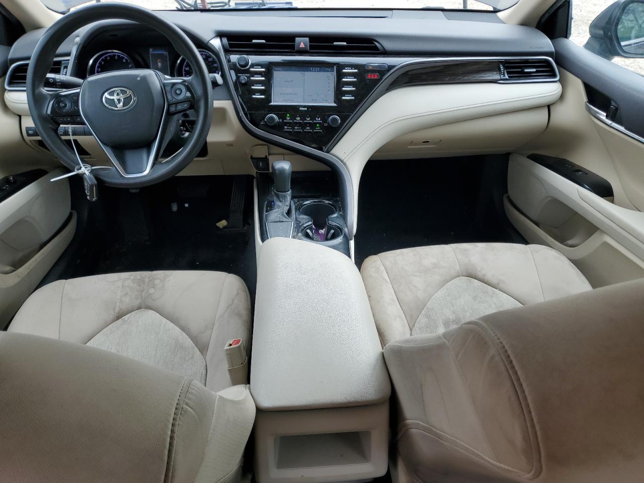 2020 Toyota Camry VIN 4T1C11AK8LU885878 Copart auction photo, rear end damage thumbnail 8