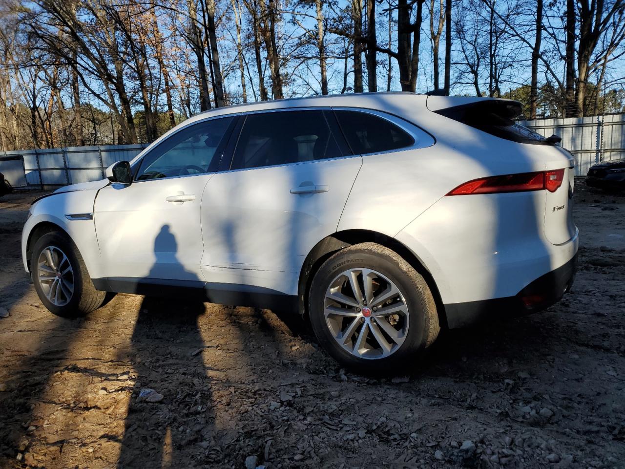 2020 Jaguar F-Pace VIN SADCJ2FX0LA660858 Copart auction photo, front end damage thumbnail 2