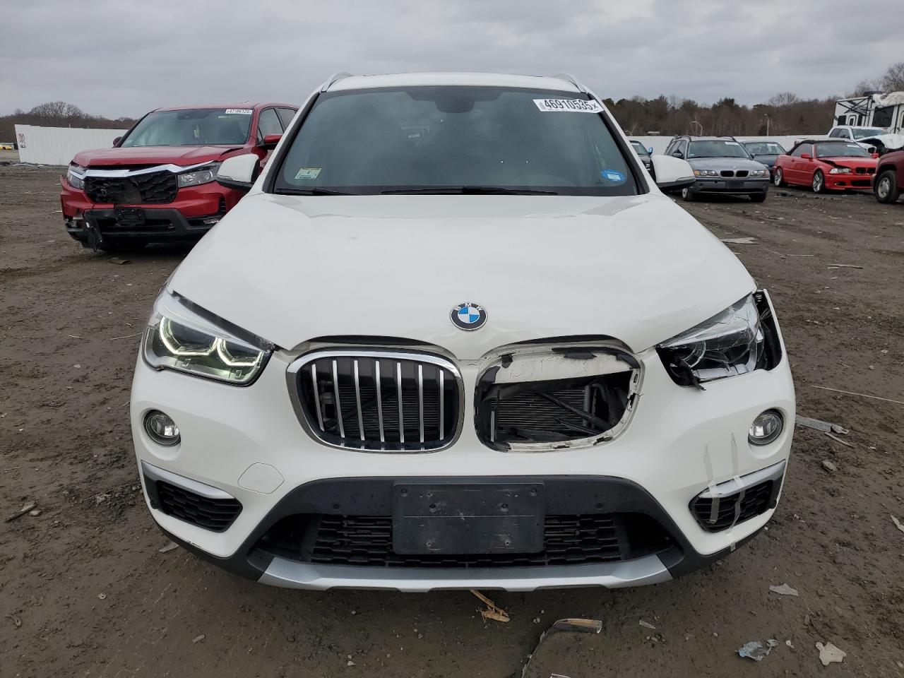 2016 BMW X1 VIN WBXHT3C33GP882741 Copart auction photo, front end / minor dent/scratches damage thumbnail 5