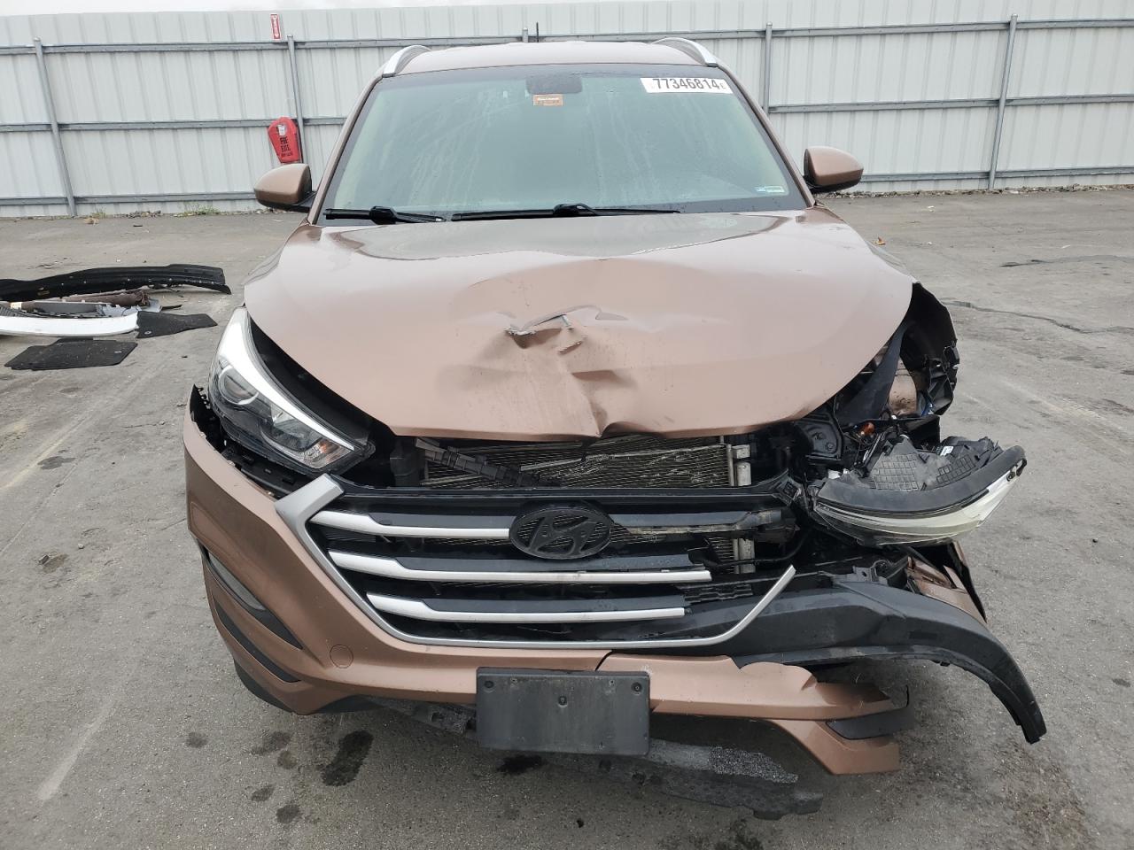 2017 Hyundai Tucson VIN KM8J3CA45HU454307 Copart auction photo, front end / side damage thumbnail 5
