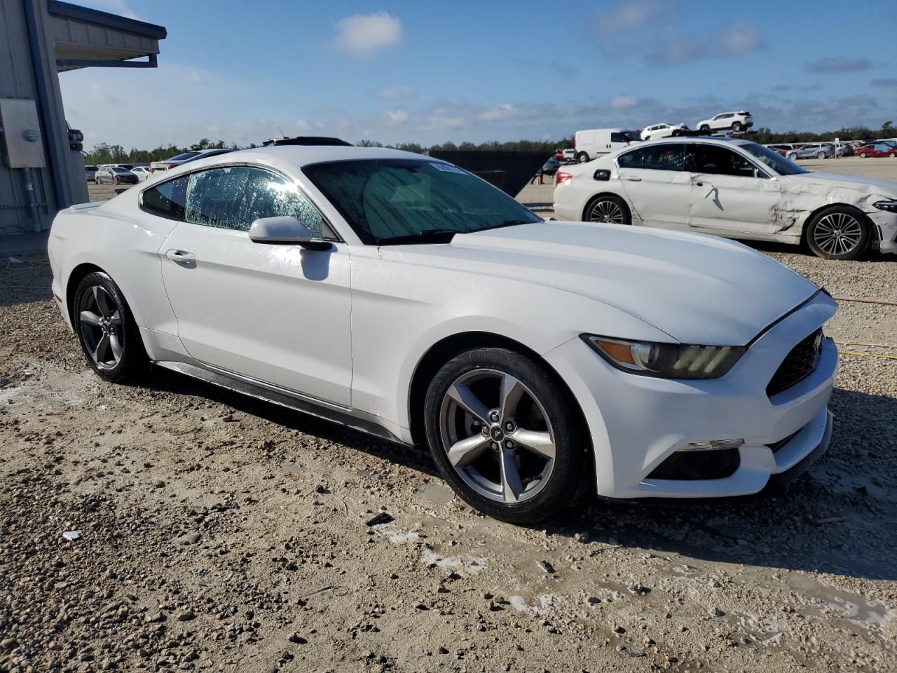 2015 Ford Mustang VIN 1FA6P8AM5F5356502 Copart auction photo, front end damage thumbnail 4