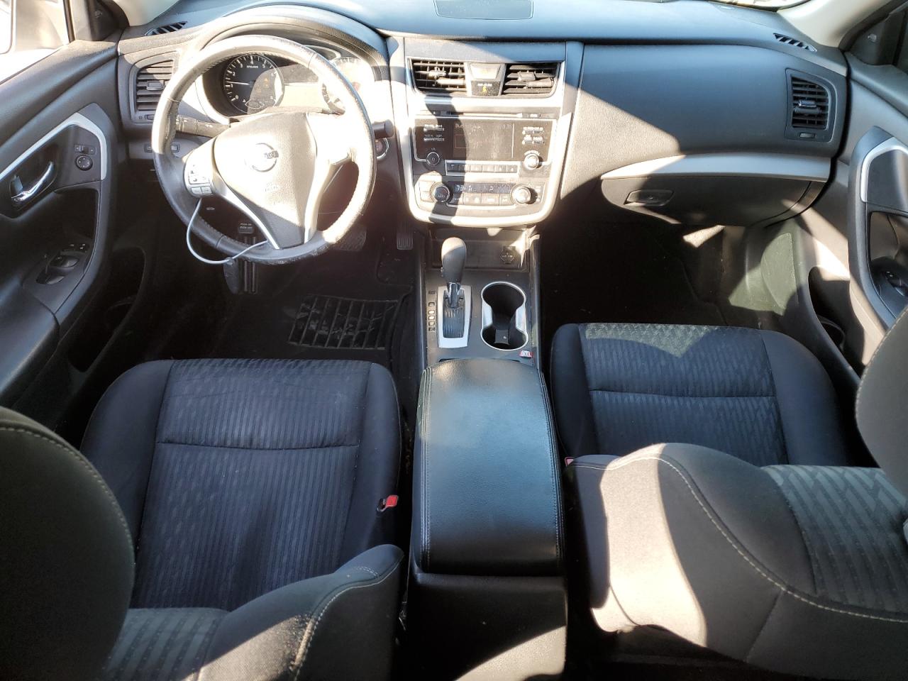 2017 Nissan Altima VIN 1N4AL3AP2HC243950 Copart auction photo, rear end / front end damage thumbnail 8