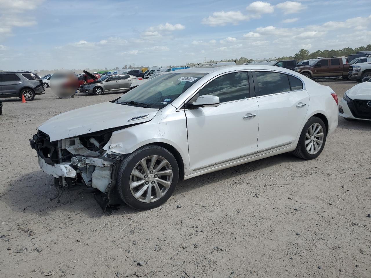 2015 Buick LaCrosse VIN 1G4GD5G38FF217555 - Copart auction photo