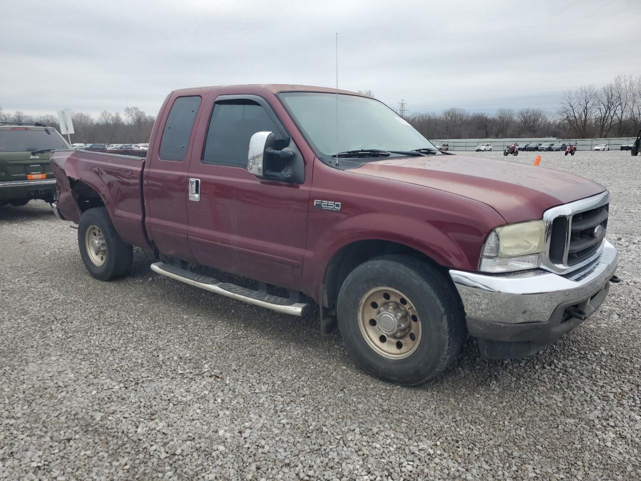 2004 Ford F250 VIN 1FTNX20L14EB41045 Copart auction photo, rear end / front end damage thumbnail 4