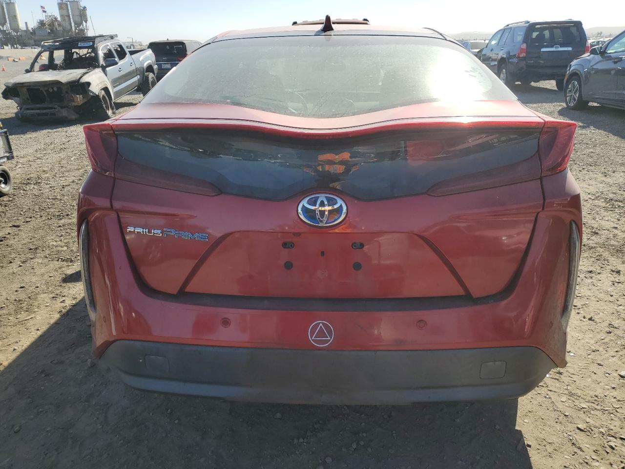 2017 Toyota Prius VIN JTDKARFP9H3025150 Copart auction photo, front end damage thumbnail 6