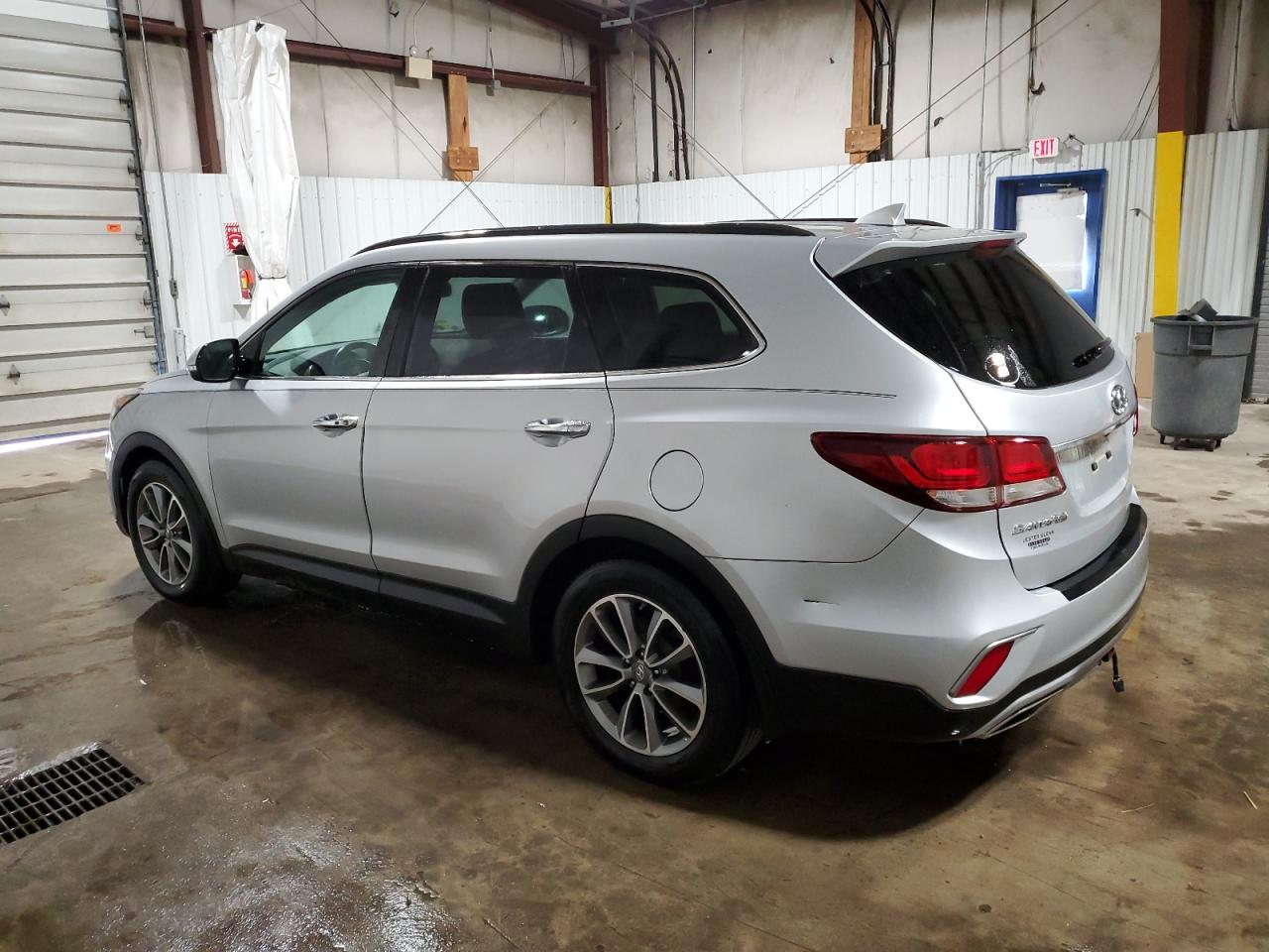 2018 Hyundai Santa Fe VIN KM8SNDHF9JU288486 Copart auction photo, side / front end damage thumbnail 2
