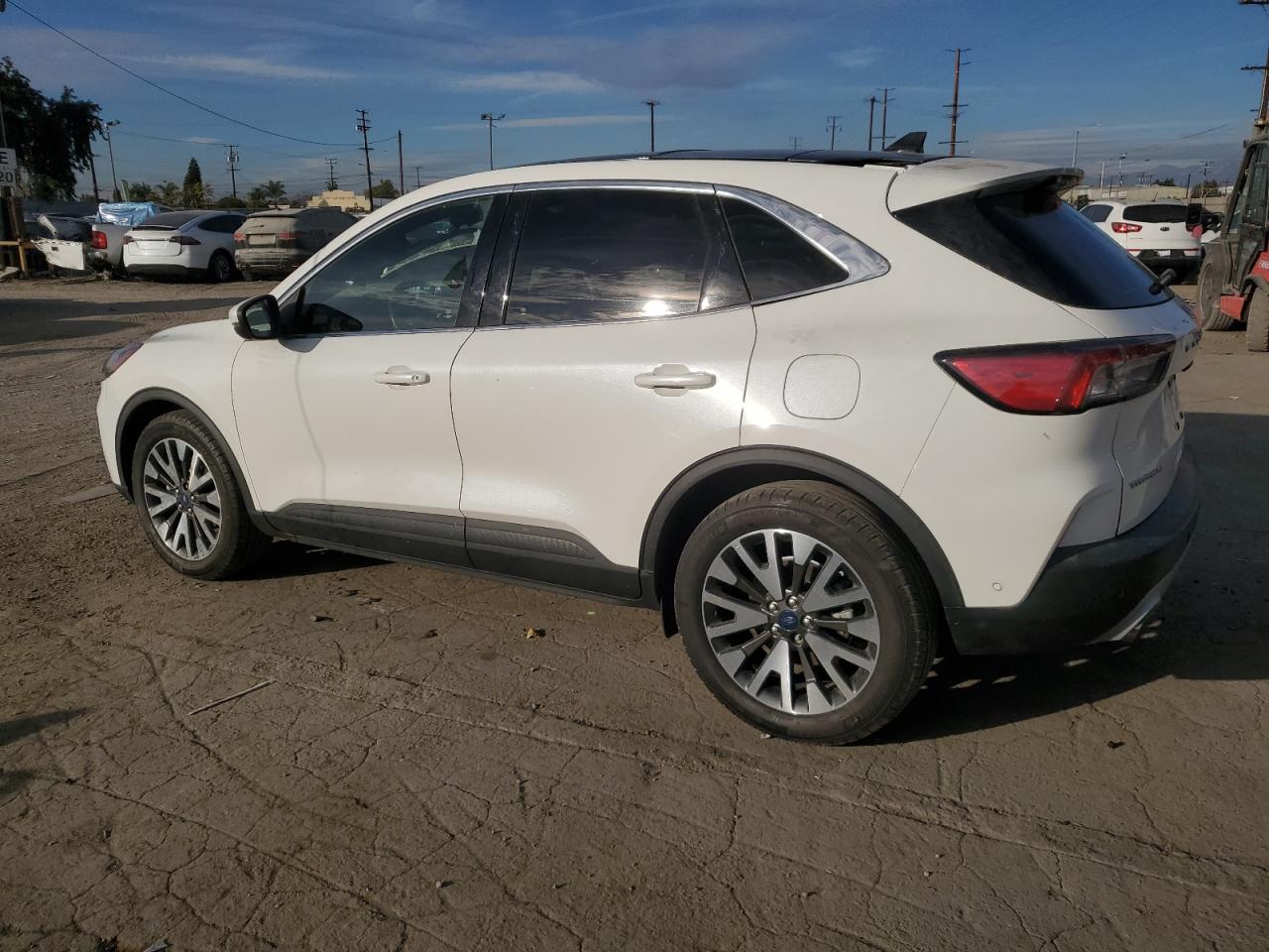 2020 Ford Escape VIN 1FMCU0DZ5LUA57913 Copart auction photo, rear end / front end damage thumbnail 2